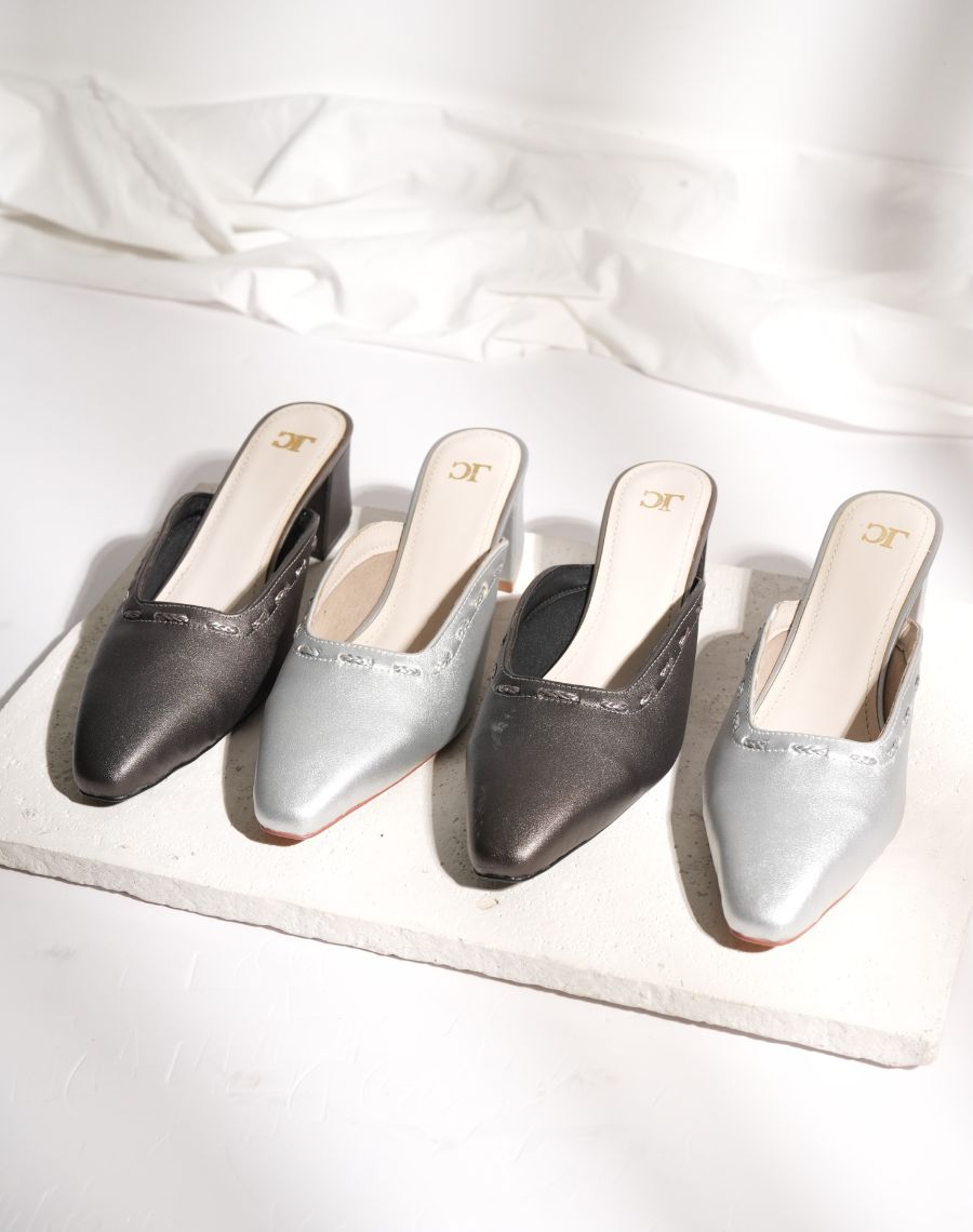 Half Cover - Block Heel