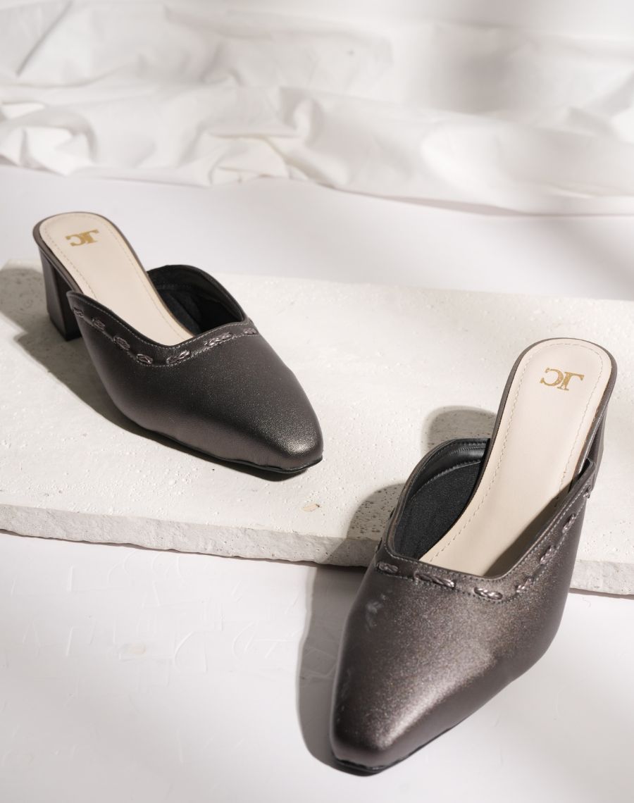 Half Cover - Block Heel