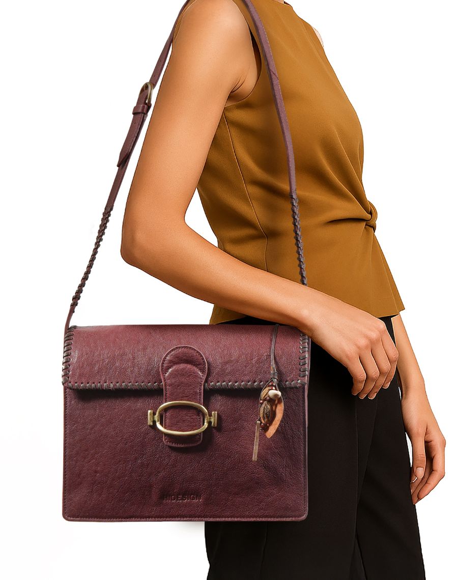 Moon 02 - Structured Bag