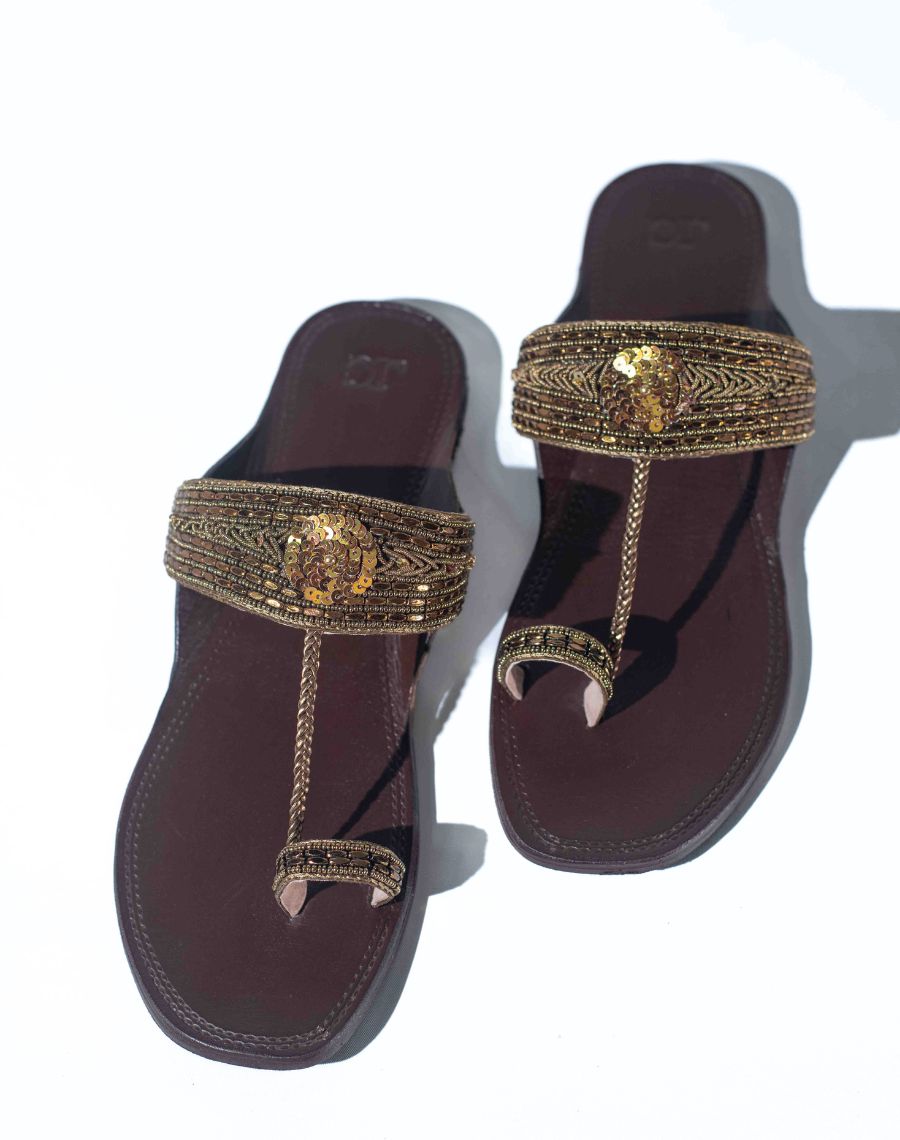 Flat Kolhapuri - Embroidered