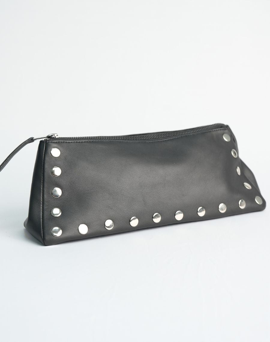 Sadie - Stud Clutch