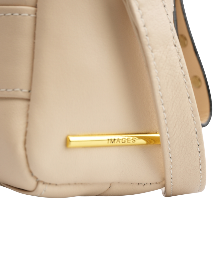 L2894 - Wooven Pocket