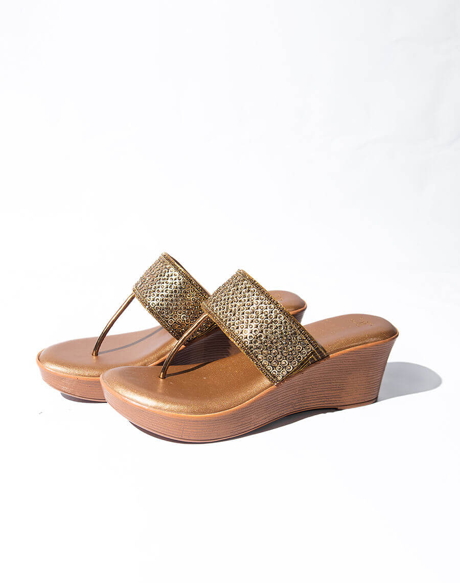 Wedge sequined upper