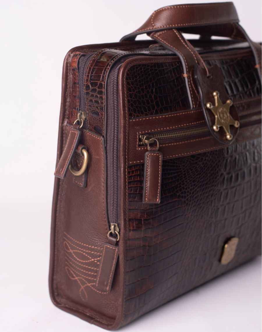 Fort Worth 03 - Briefcase