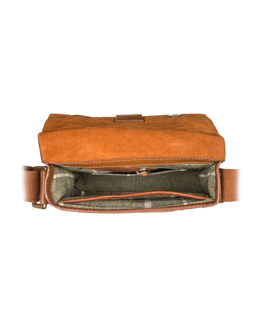 Aiden 03 - Crossbody