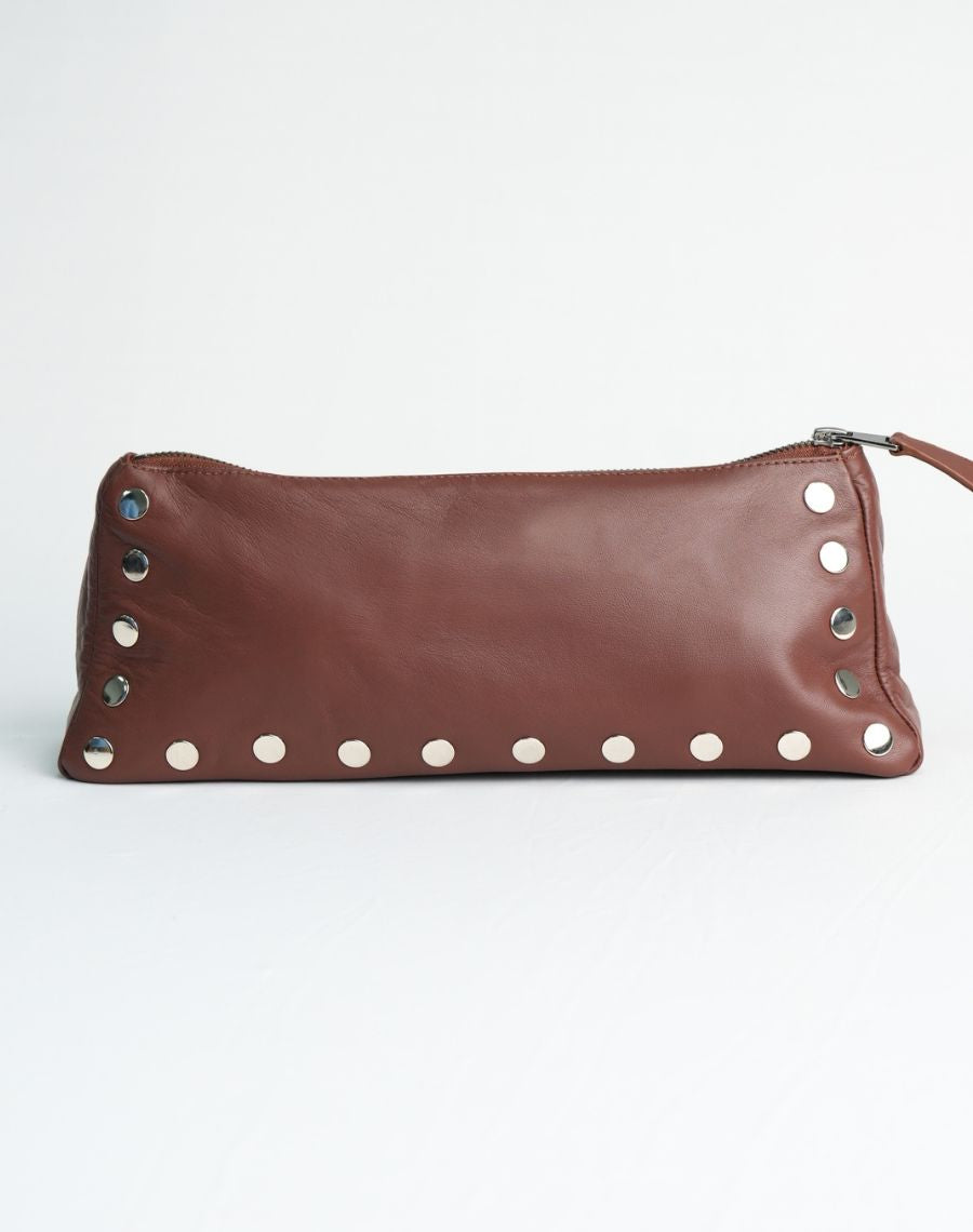 Sadie - Stud Clutch