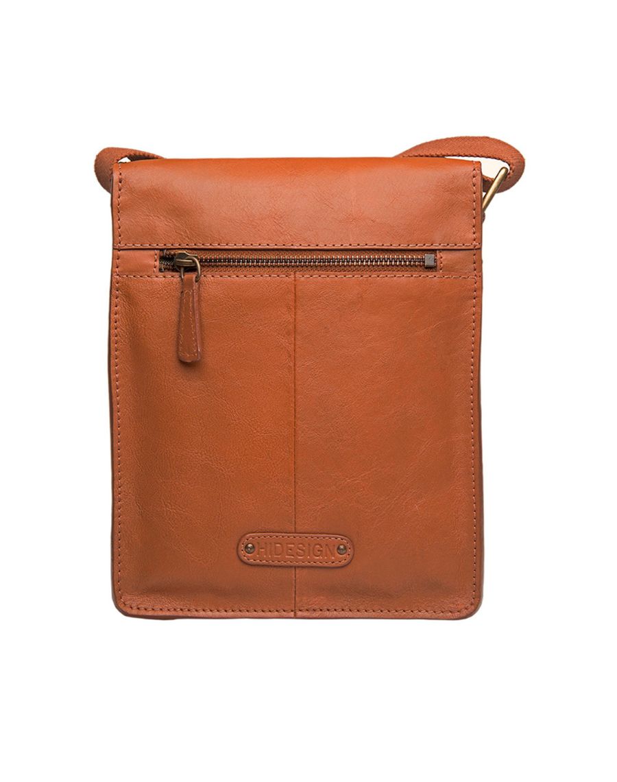 Aiden 03 - Crossbody