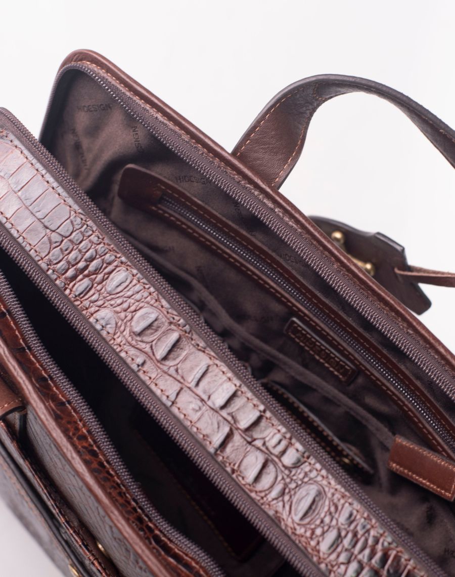 Fort Worth 03 - Briefcase