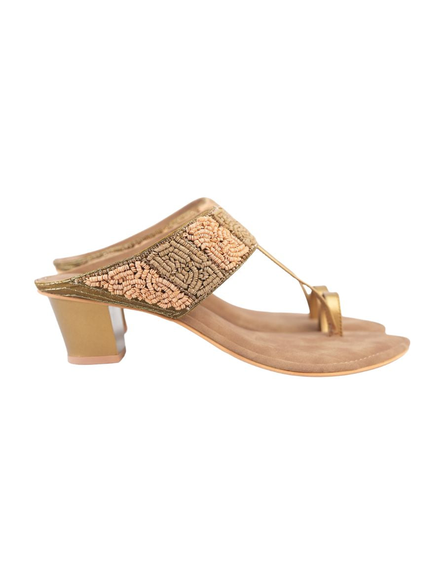 Sandal Midheel - Nude Toe Ring