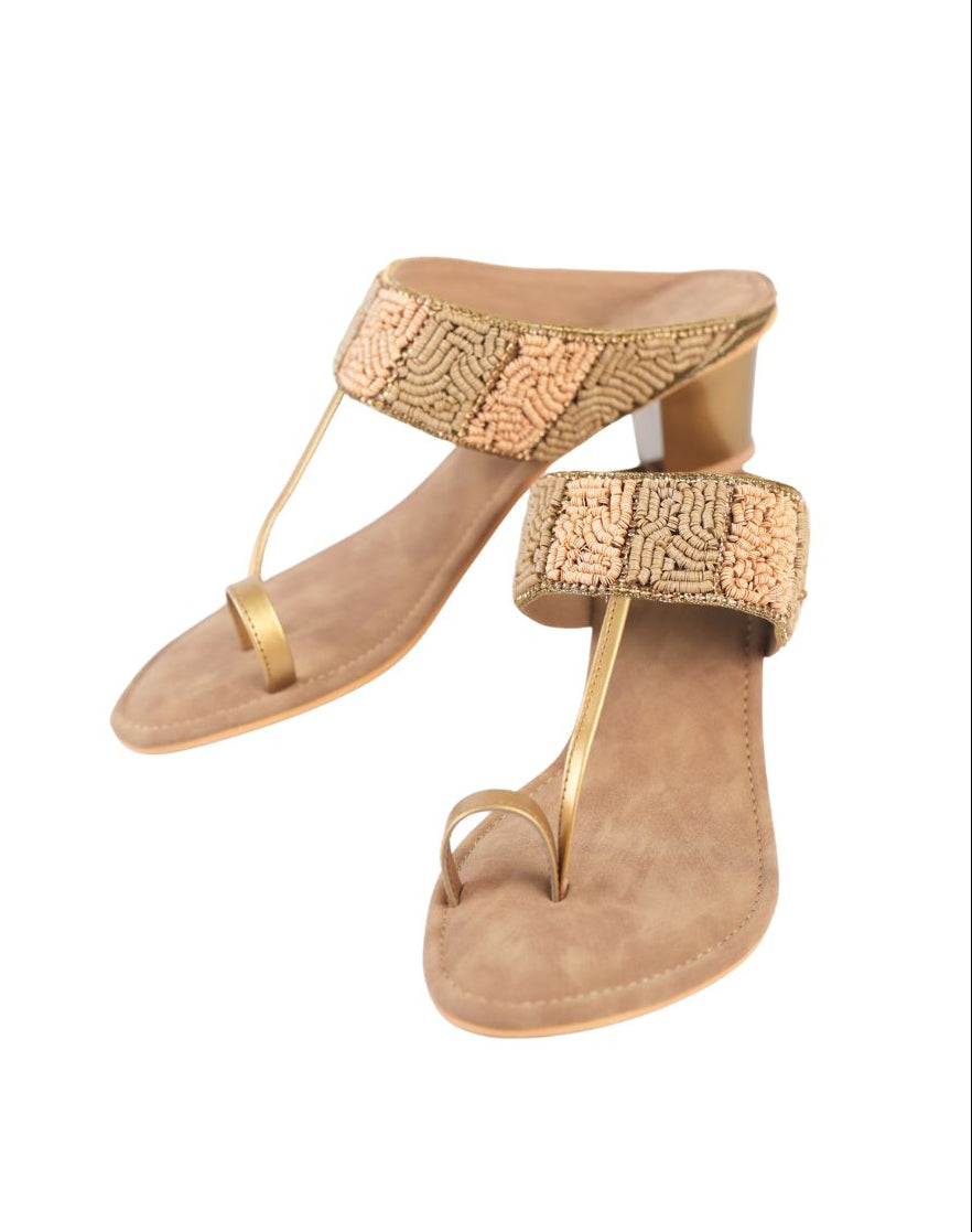 Sandal Midheel - Nude Toe Ring