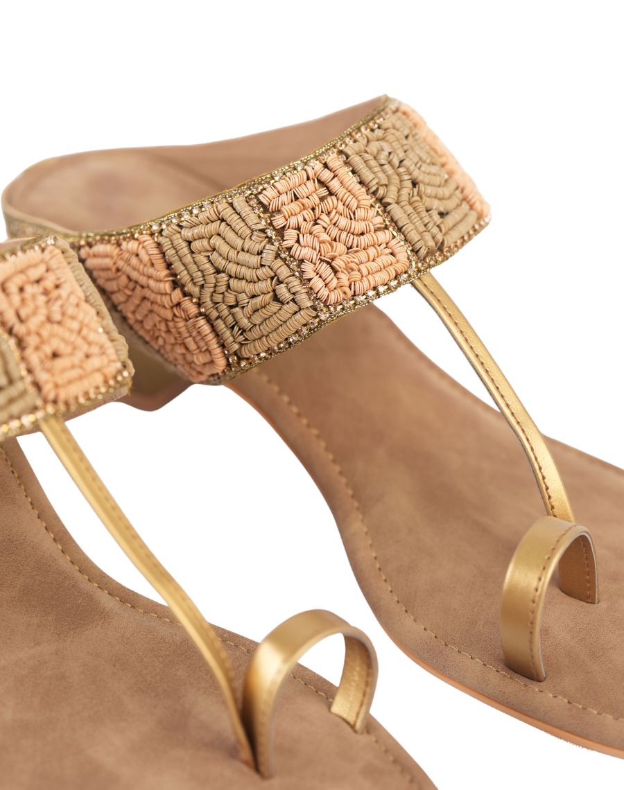 Sandal Midheel - Nude Toe Ring
