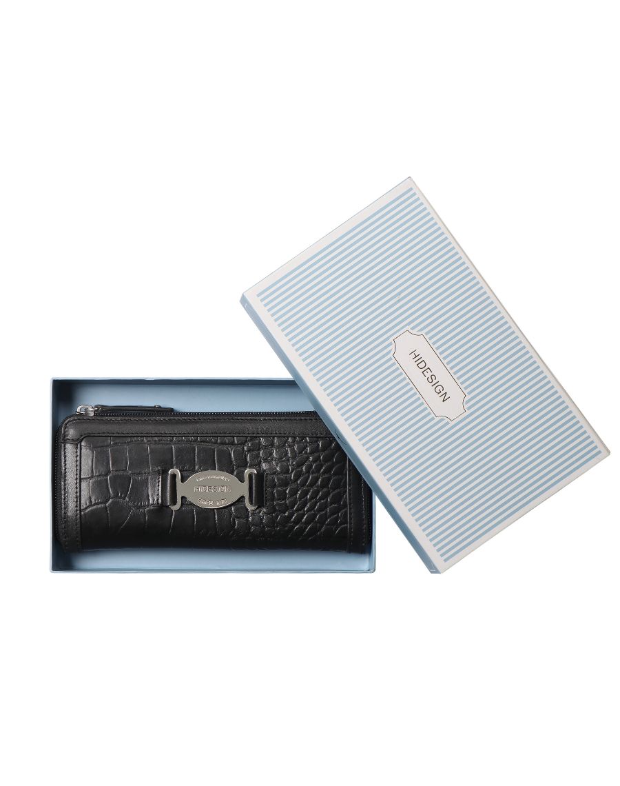 Selena W1 - Zip Around Wallet