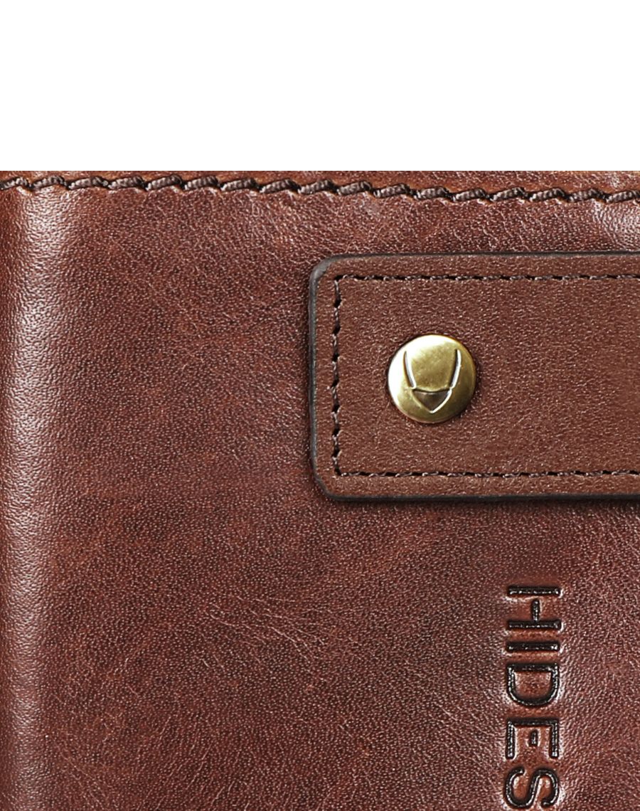 Bose W1 - Bi-Fold Wallet