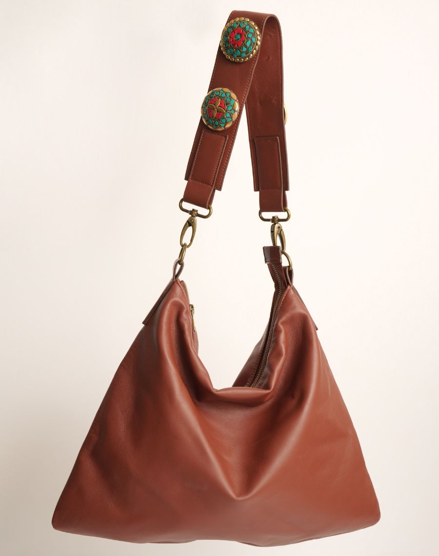 Noya - Floppy Bag Fitting