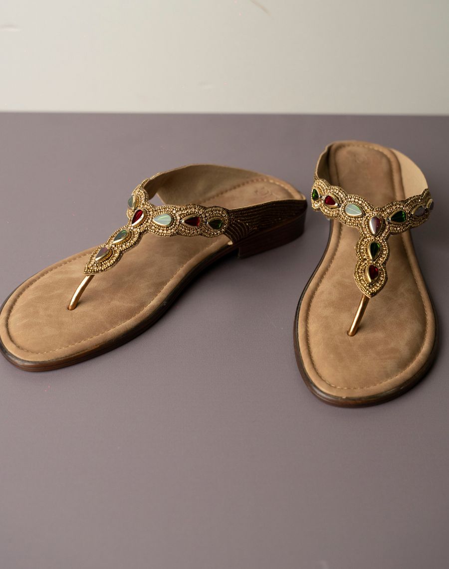 Flat Sandal - Clear Stones