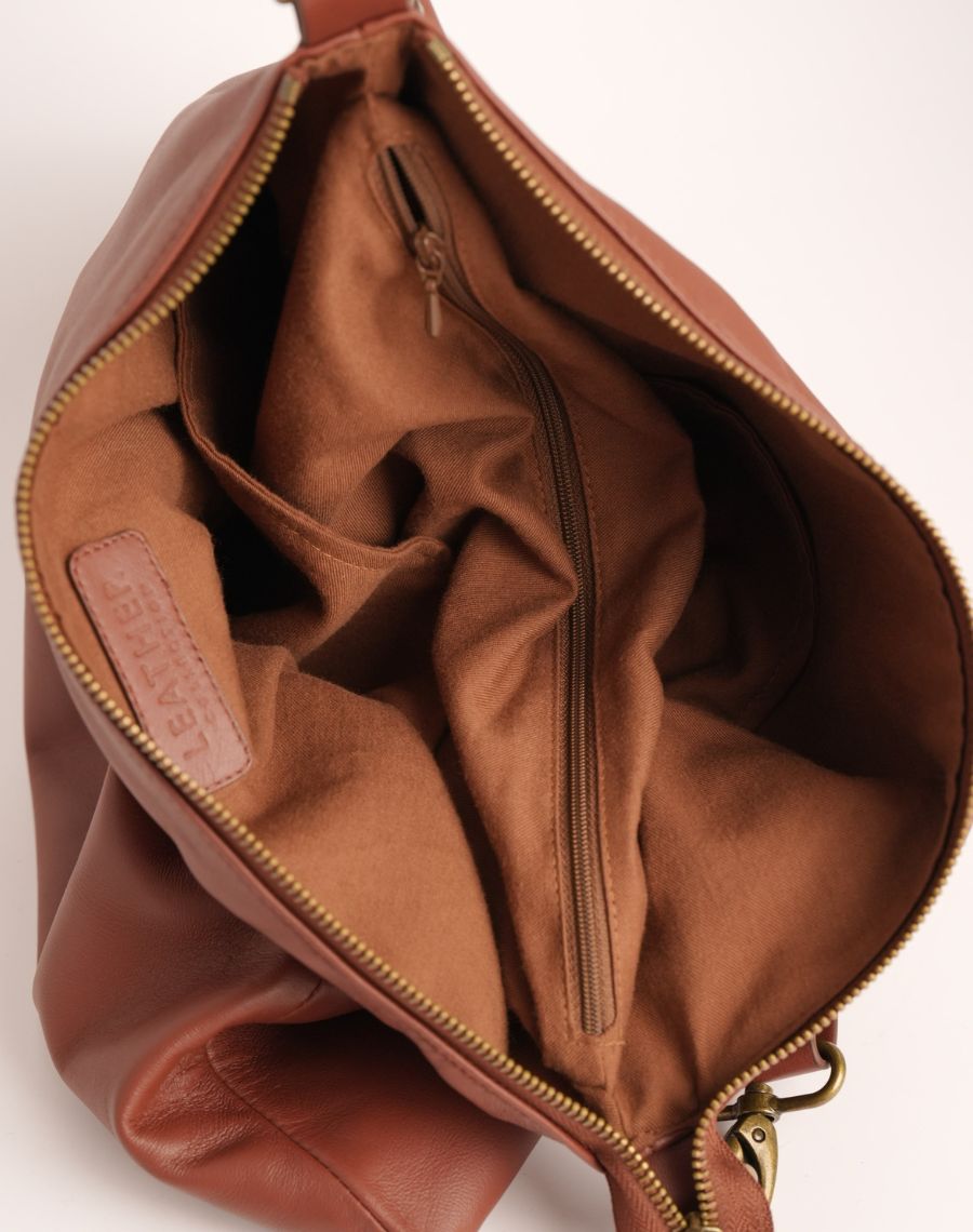 Noya - Floppy Bag Fitting
