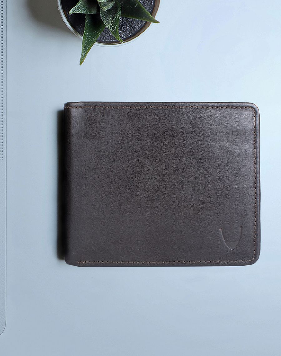 490 - Bi-Fold Wallet