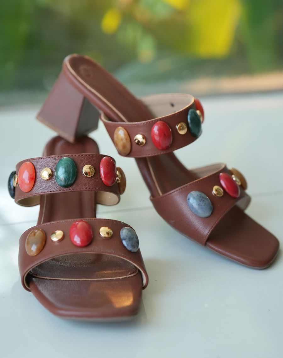 Mid heel - 2 strap stone
