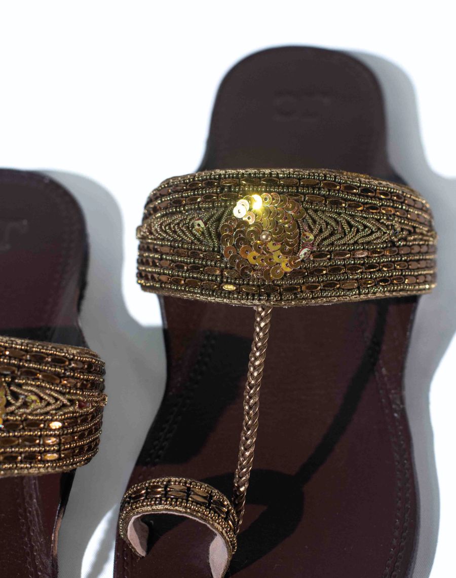 Flat Kolhapuri - Embroidered