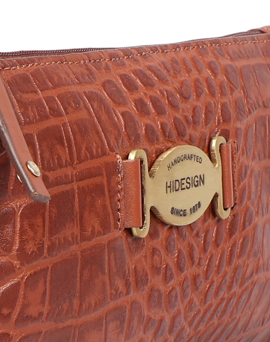 Santiago W5 - Sling Wallet