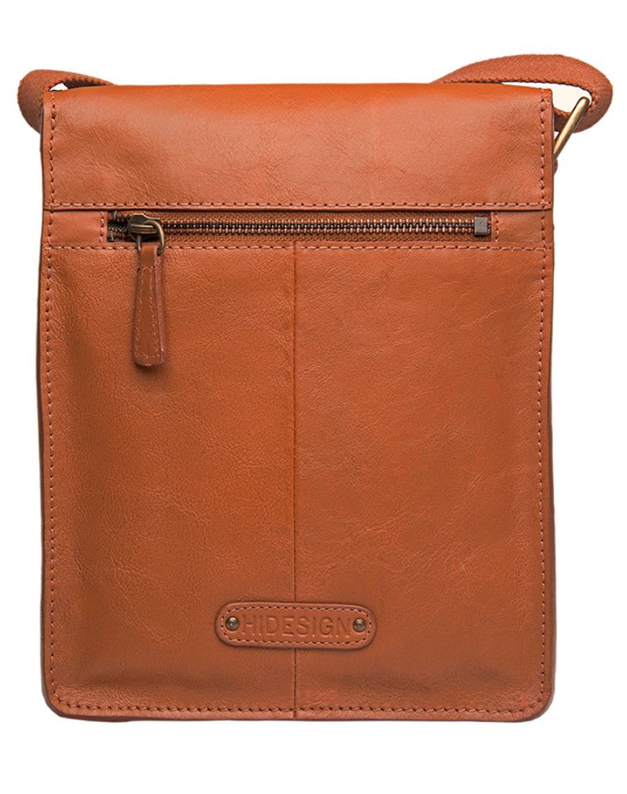 Aiden 03 - Crossbody