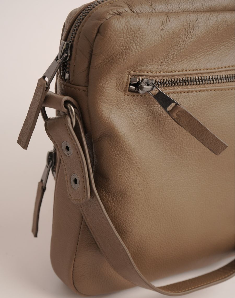 Charlie - Crossbody Outer Packet