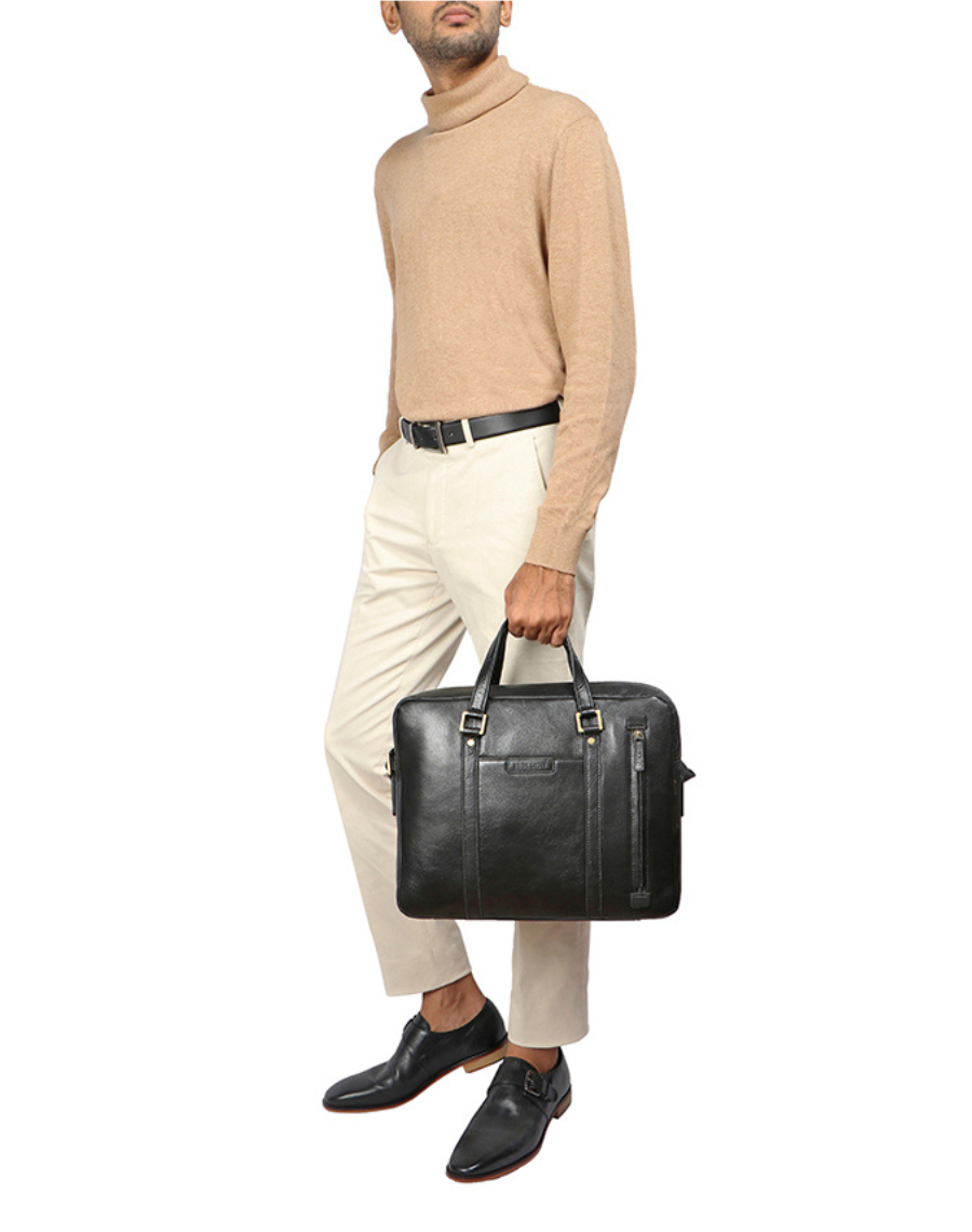 Sherlock 03 - Briefcase