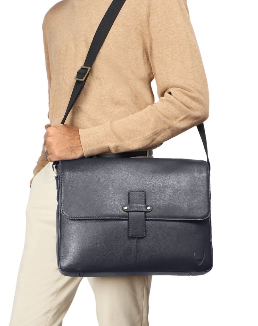 Bowfell 03 - Messenger Bag