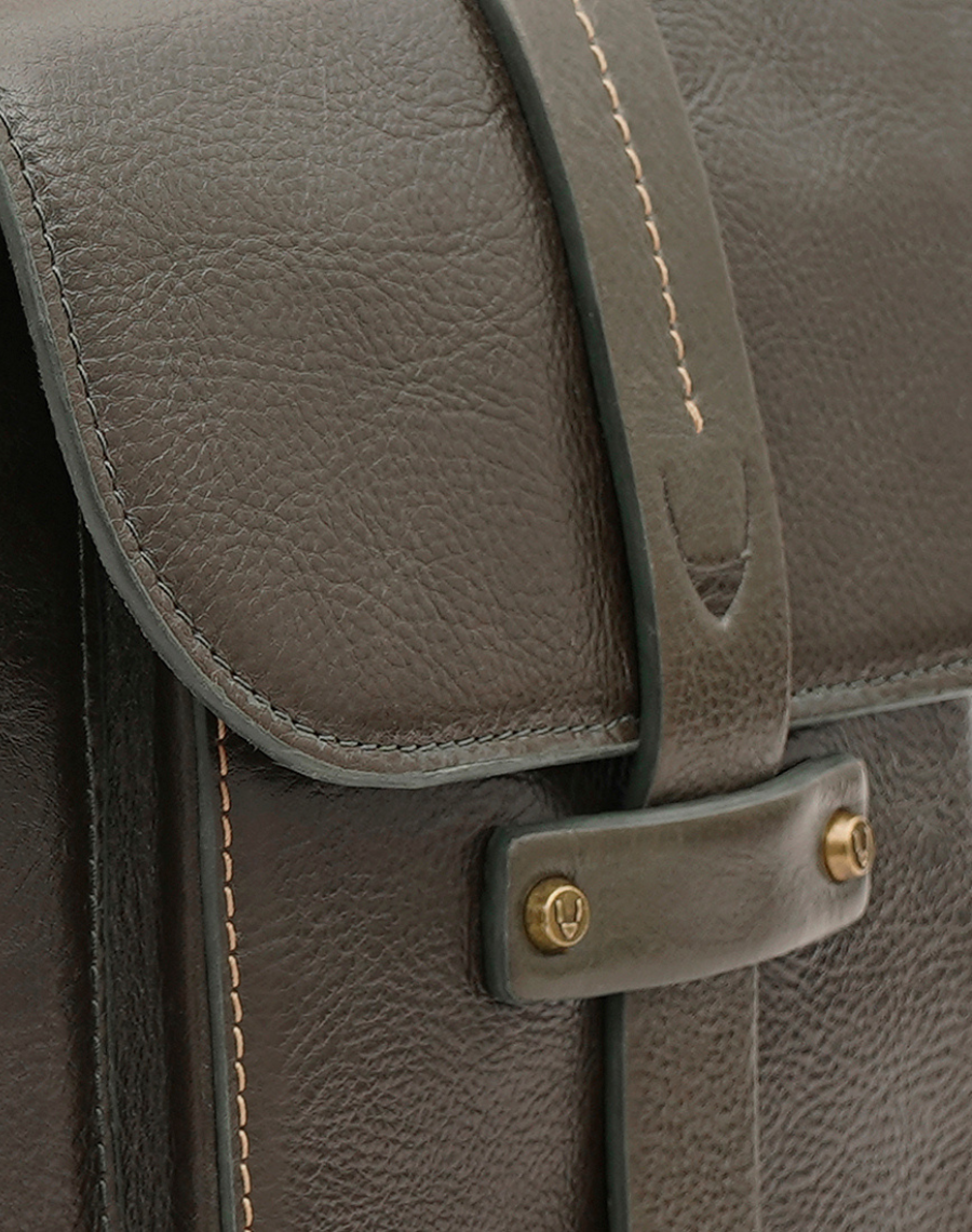 Fort Worth 01 - Crossbody