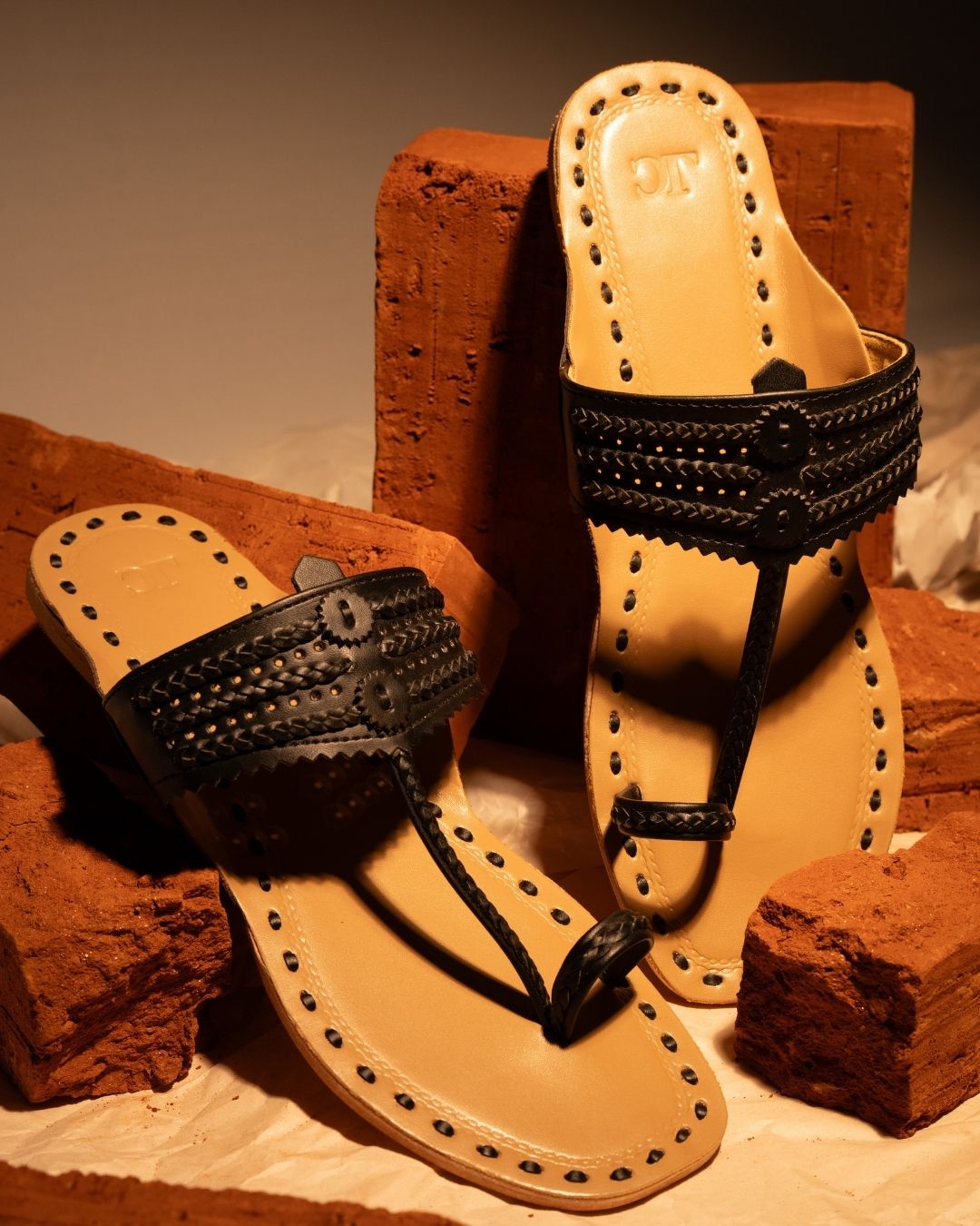 Kolhapuri - Flat Sandal