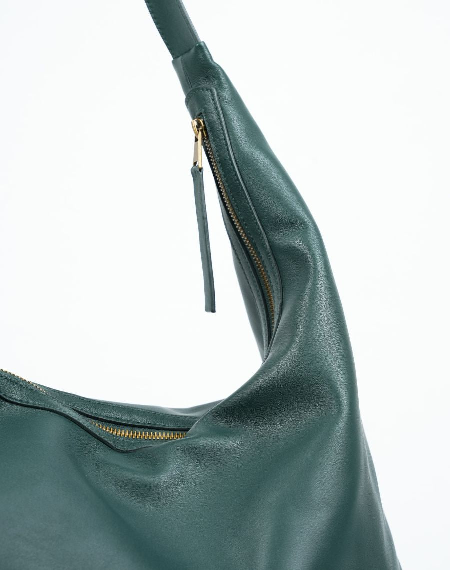 Isla - Floppy Shoulder Bag