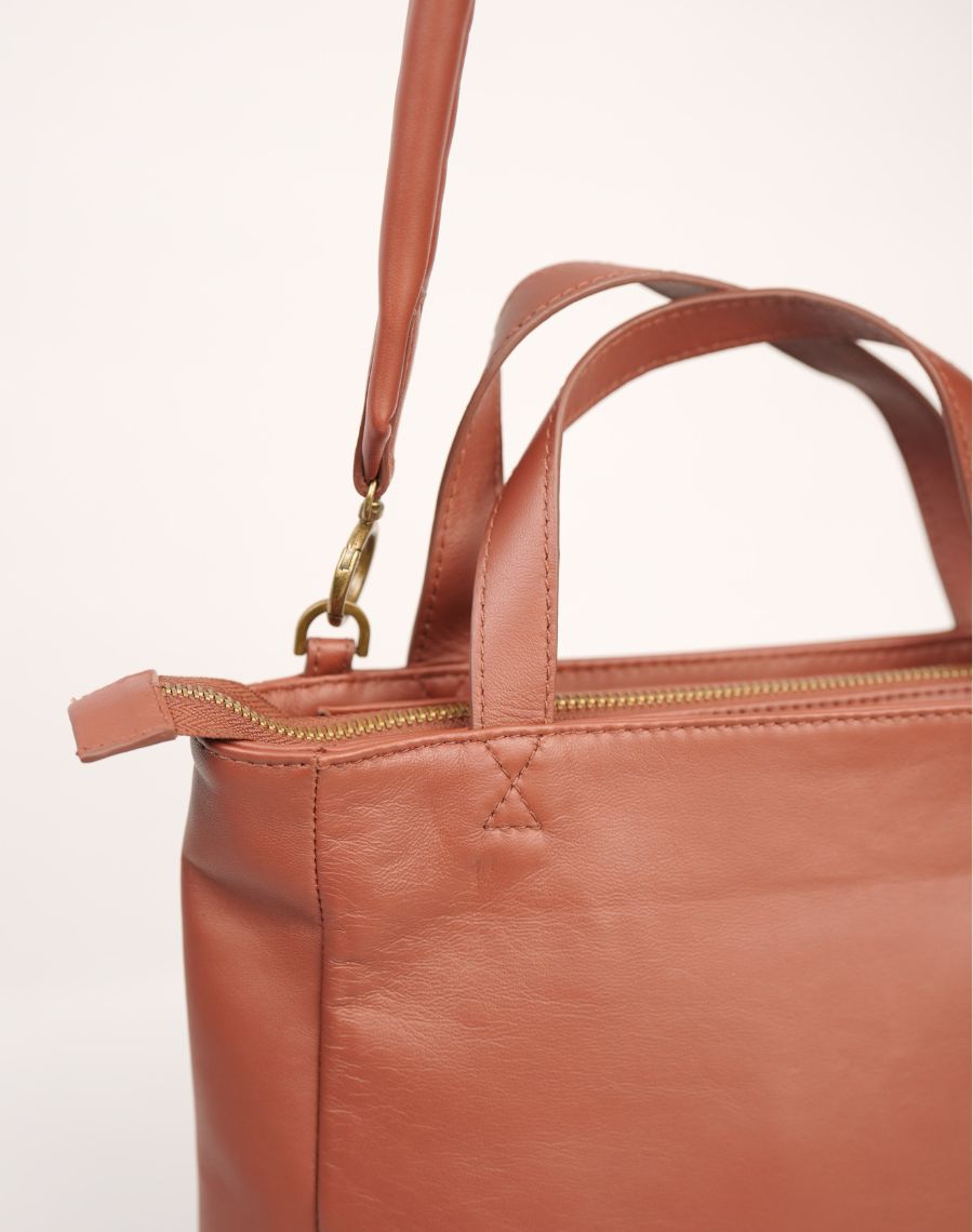 Elanor - Floppy Tote Bag