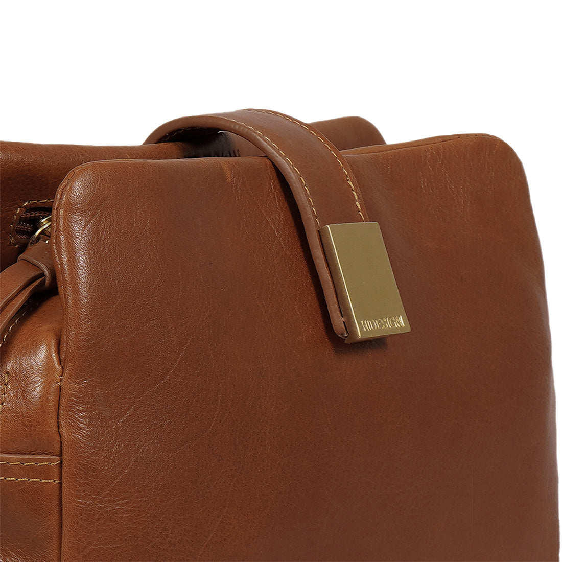 Resort 01 Crossbody