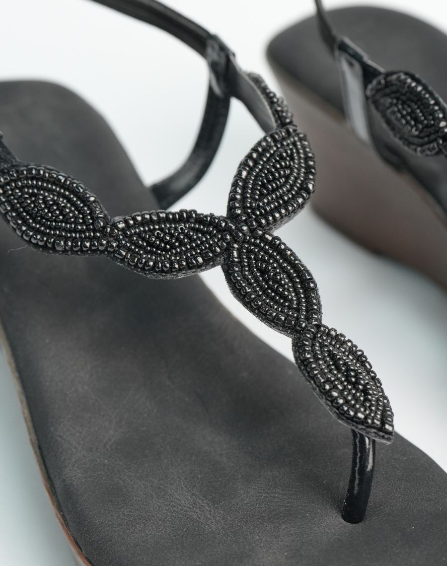 Beaded Mid Wedge - Backstrap