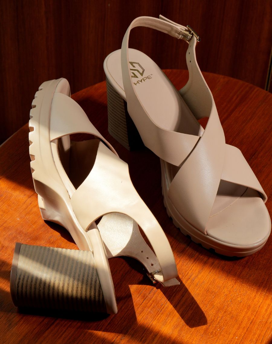 High-heel - Cross - Backstrap