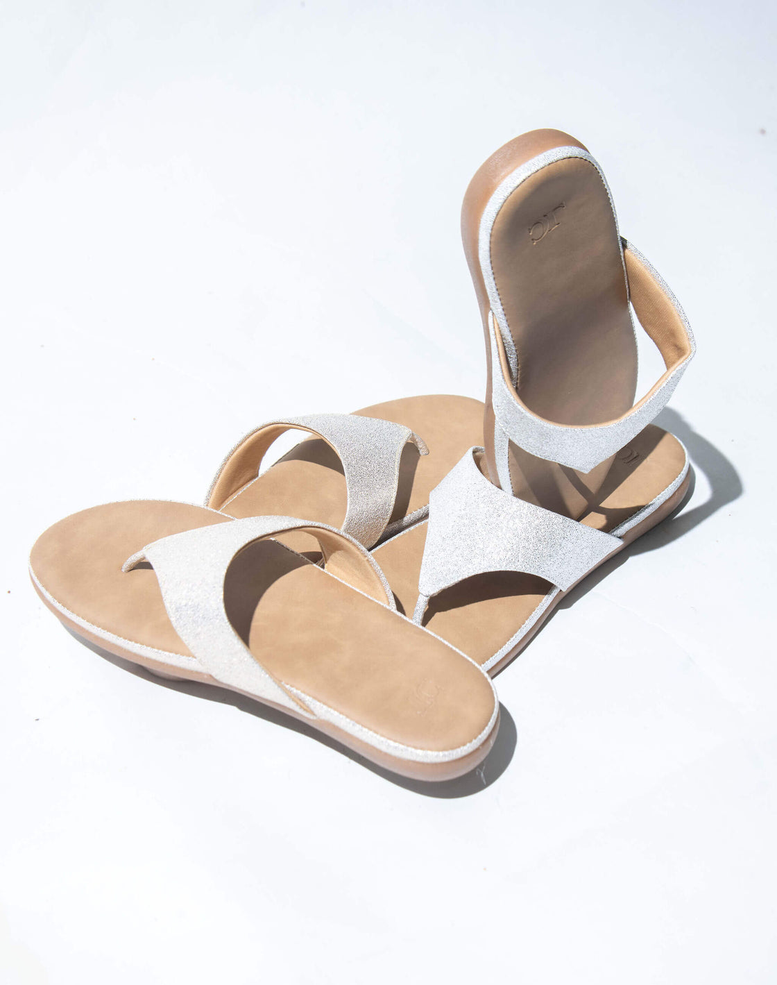 Shiny comfort - Flat Sandal