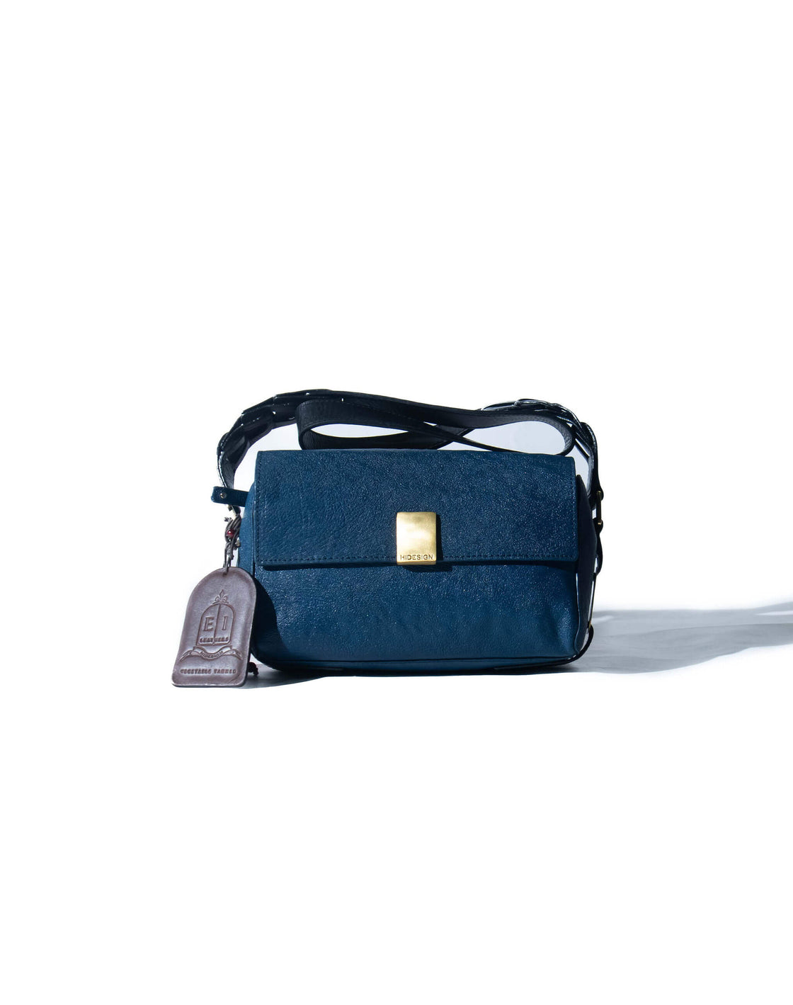 Conscious 01 - Shoulder Bag