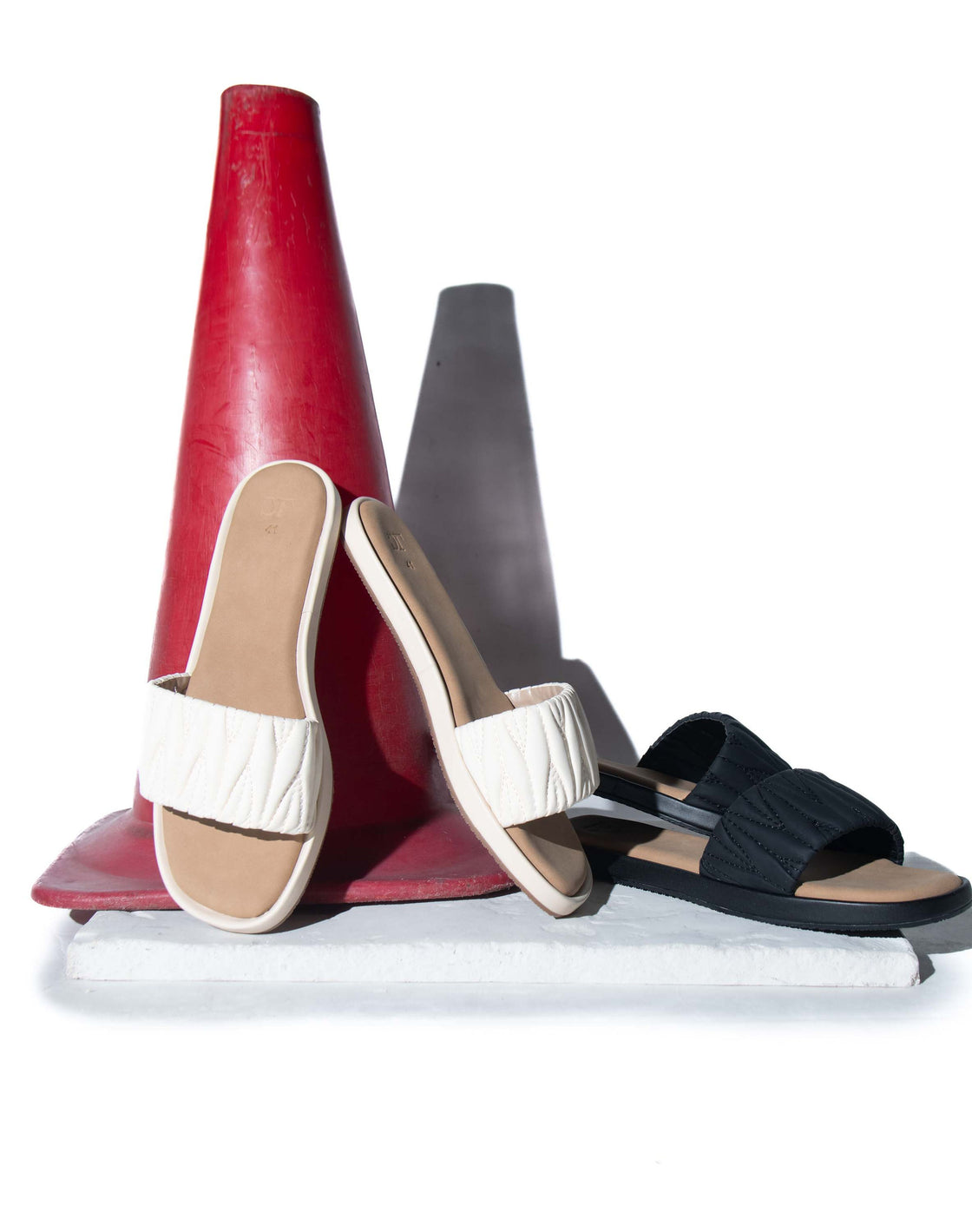 Flat Quilted - Slider Sandal