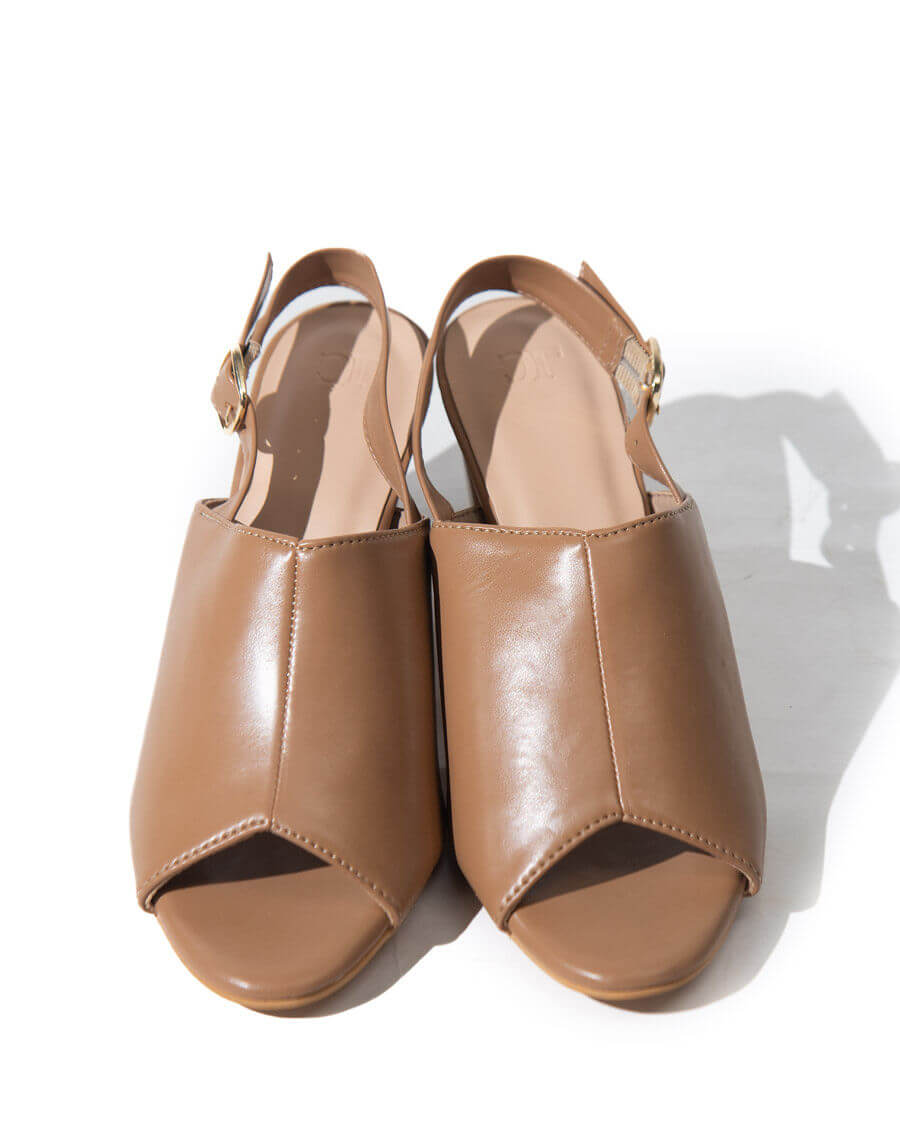 Sandal - Mid heel back strap