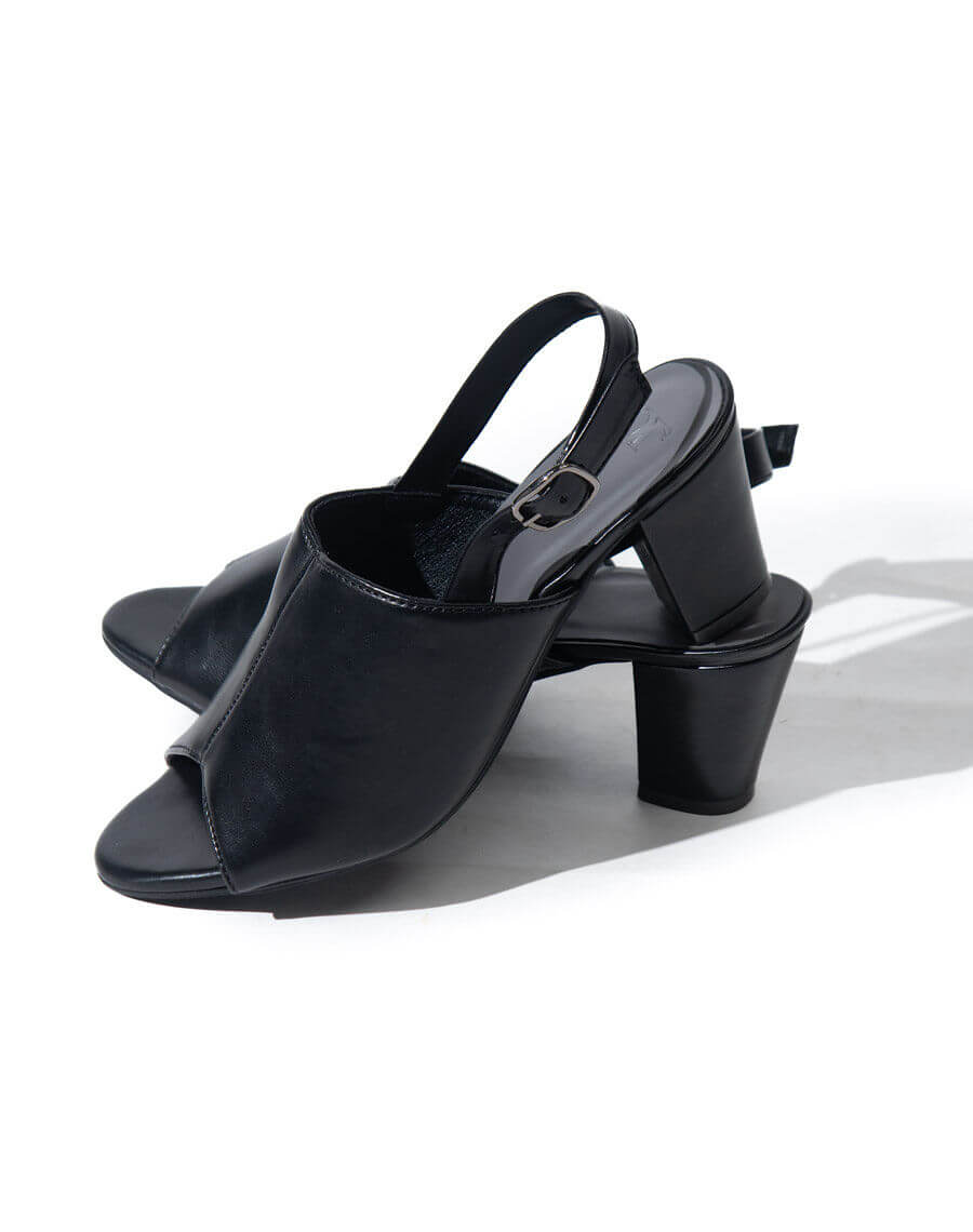 Sandal - Mid heel back strap