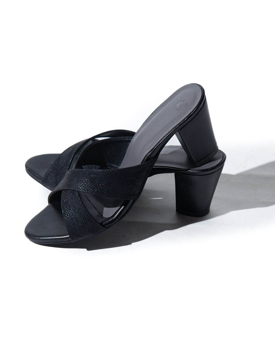 Sandal - Mid heel - Cross up