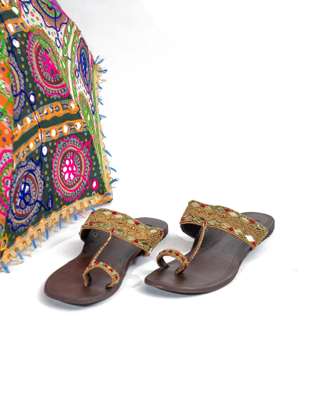 Pachi Kolhapuri - Mirror Work