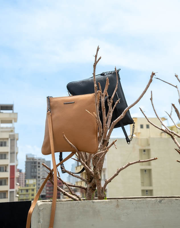 Crossbody - Grain