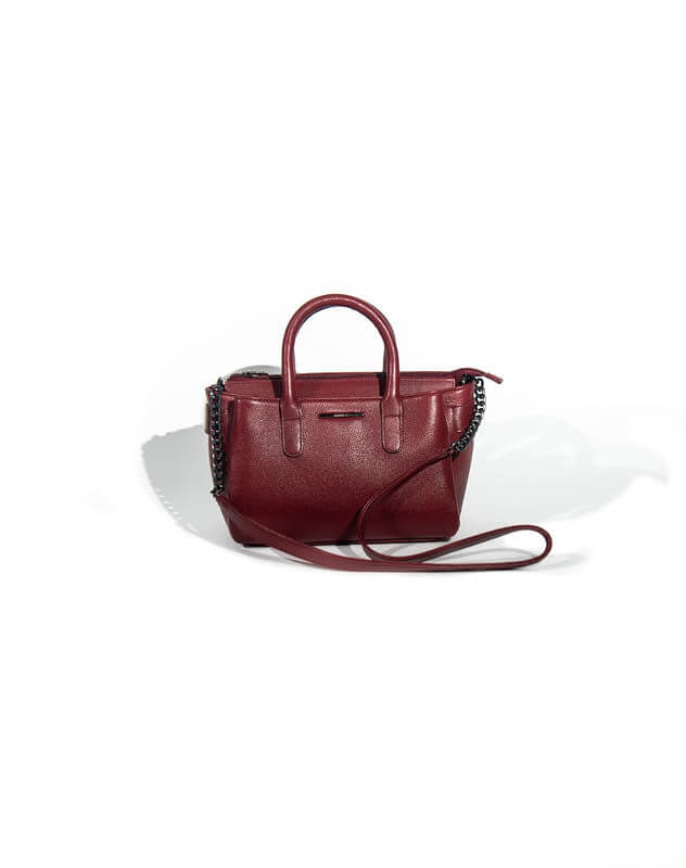 Long strap shoulder bag