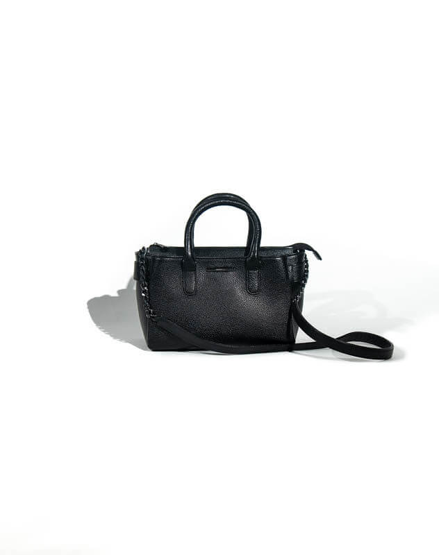 Long strap shoulder bag
