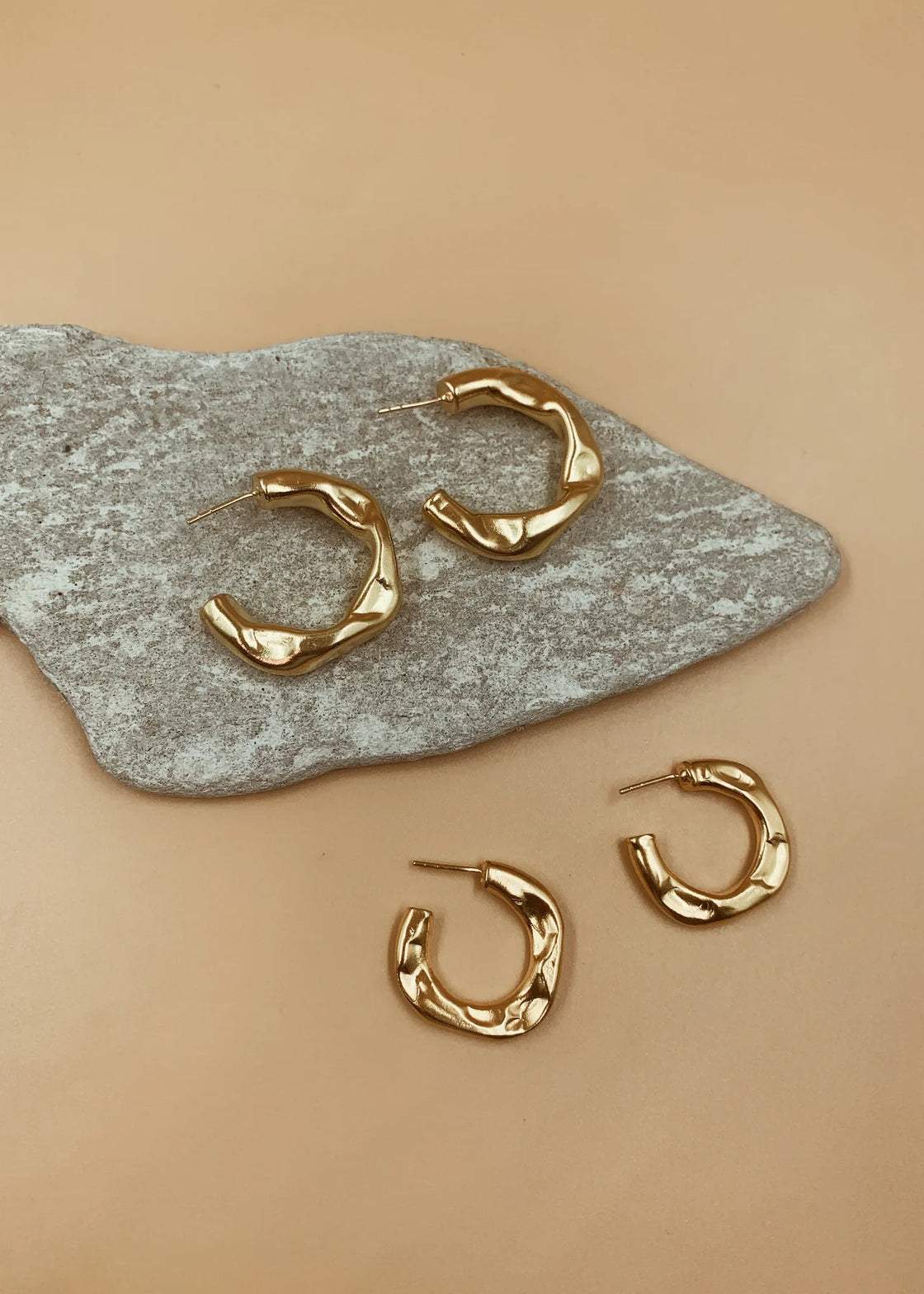 Small Crater Hoops