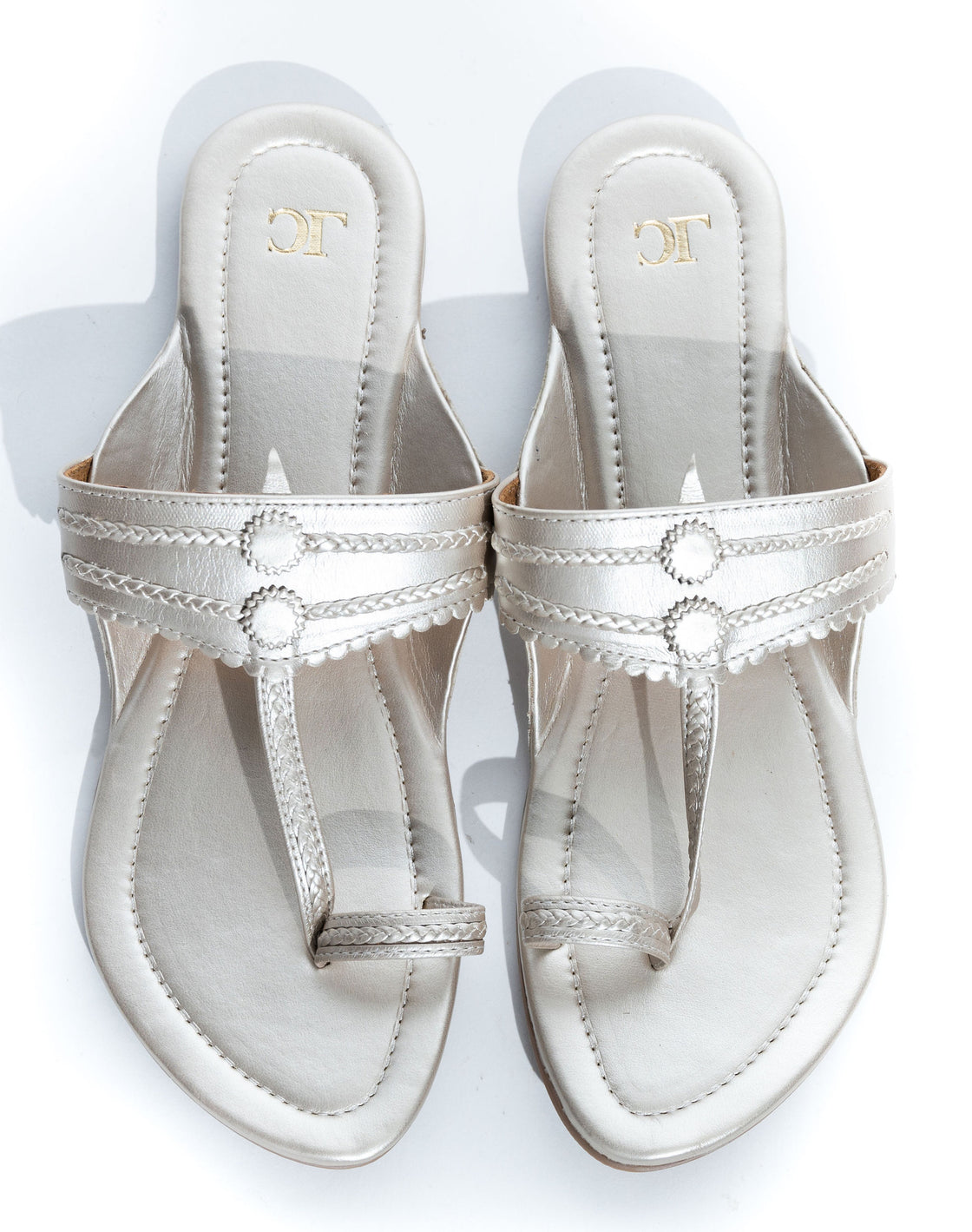 Kolhapuri toe ring sandal