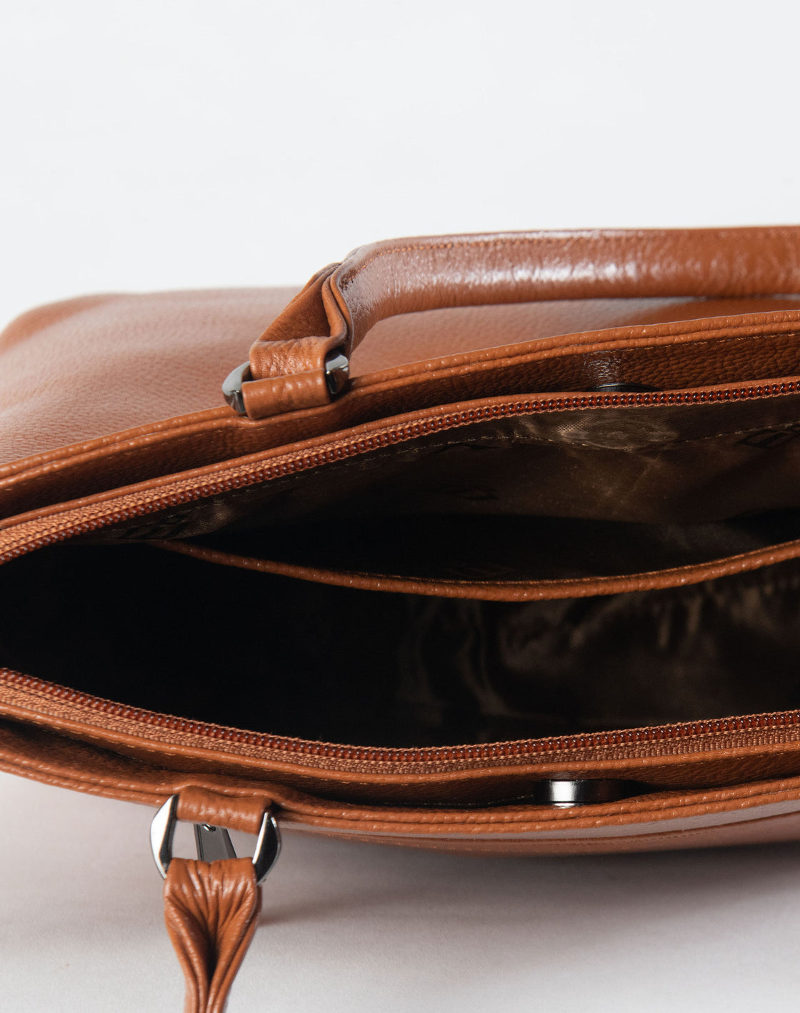 Square tote with long handle