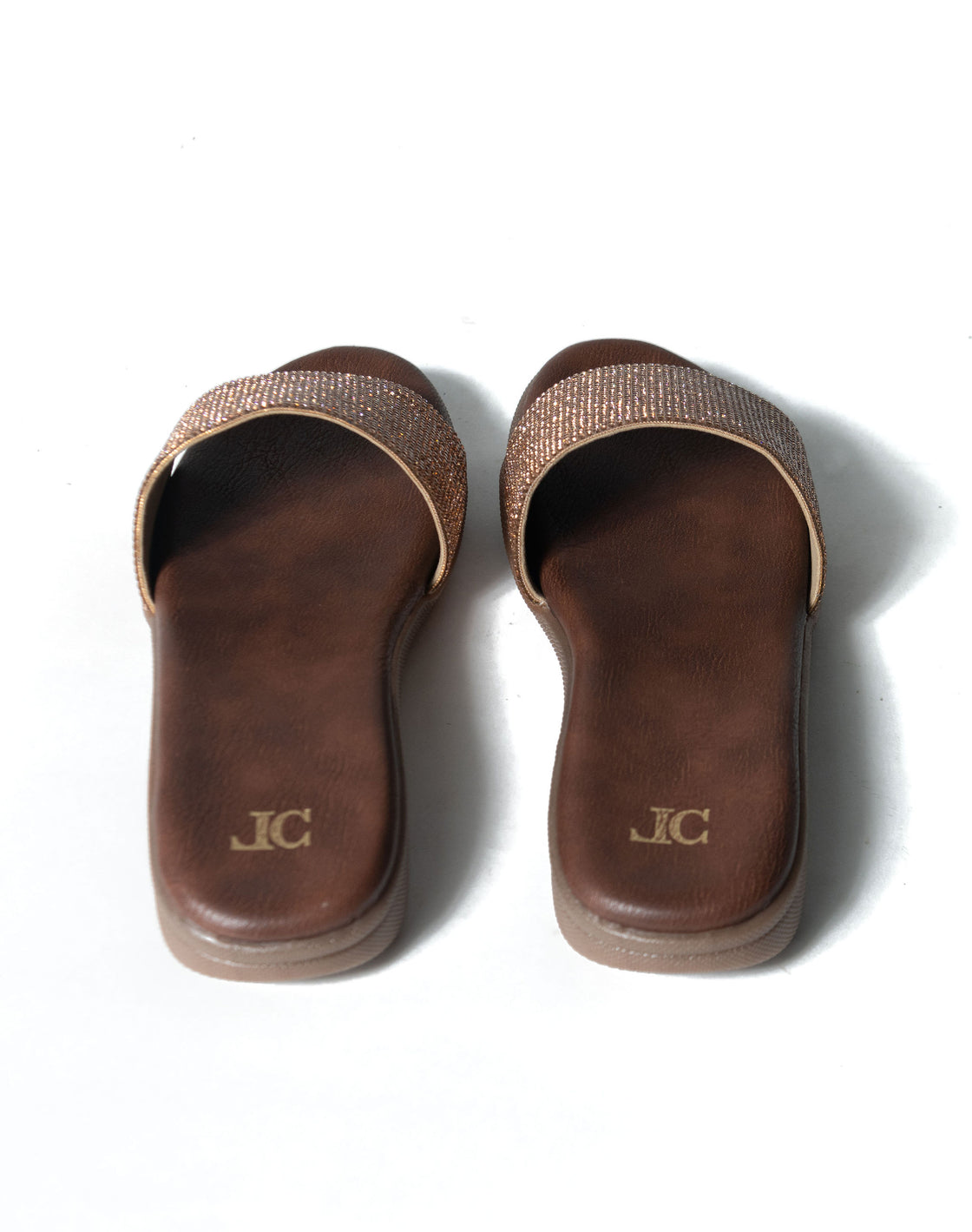 Priya - Flat studded slider