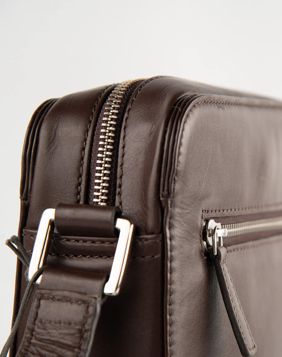 Bond - Crossbody Bag